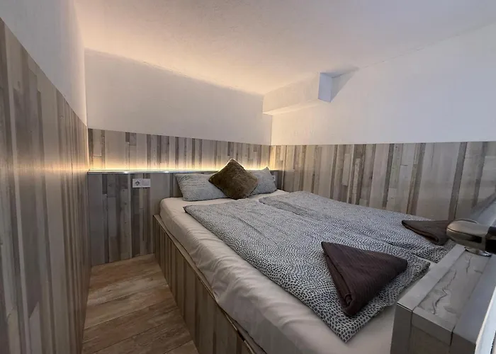 Km33 - - Hostaid Apartmán *