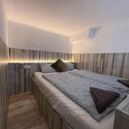 Km33 - - Hostaid Appartement *