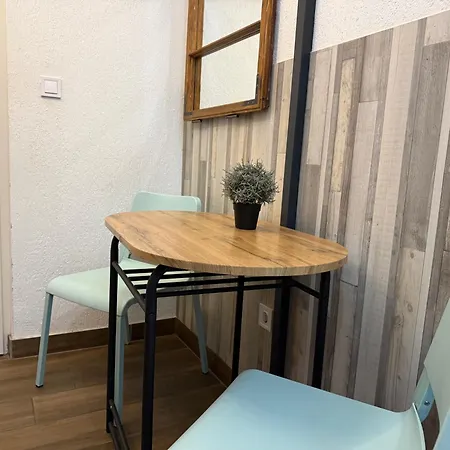 Km33 - - Hostaid Appartement Budapest